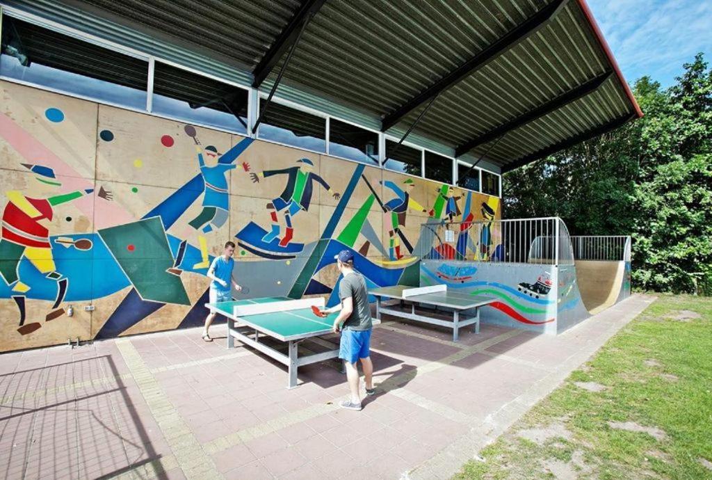 Stacaravan Op 5 Sterren Vakantiepark De Kuilart Friesland Aan Het Meer Met Zwembad 5P 237 Koudum Bagian luar foto